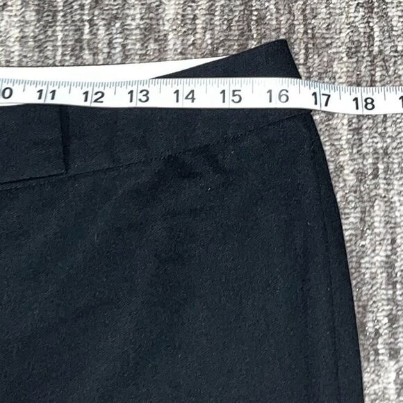 Dana Buchman Womens Size 10 Cropped 100% Wool Dress Pants Black Mid Rise - Picture 4 of 7